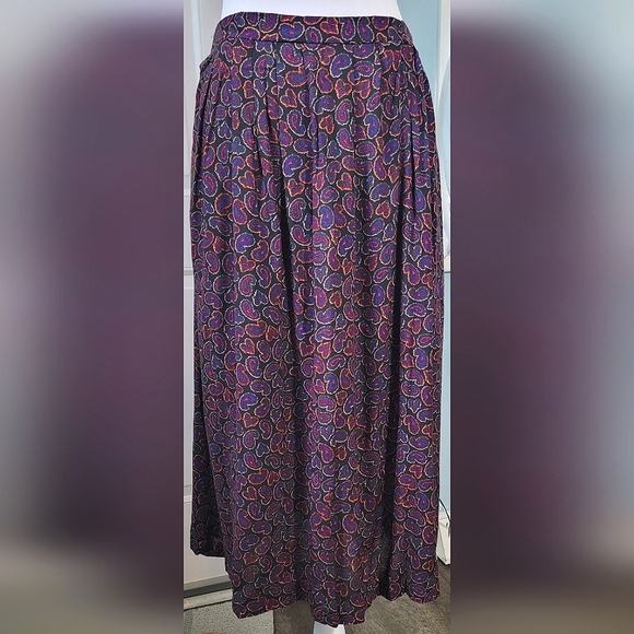 Random Dresses & Skirts - Vinatge 80's Midi Skirt Women's 16 Black, Purple & Multi Paisley Elastic Waistba